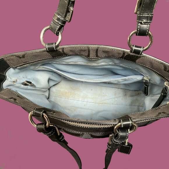 Coach Tote Bag # G06K - 10445. Black w Signature Jacquard, Leather Trim, Beading - Picture 5 of 7